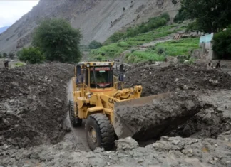 Banjir Bandang dan Longsor di Pakistan Tewaskan 350 Orang