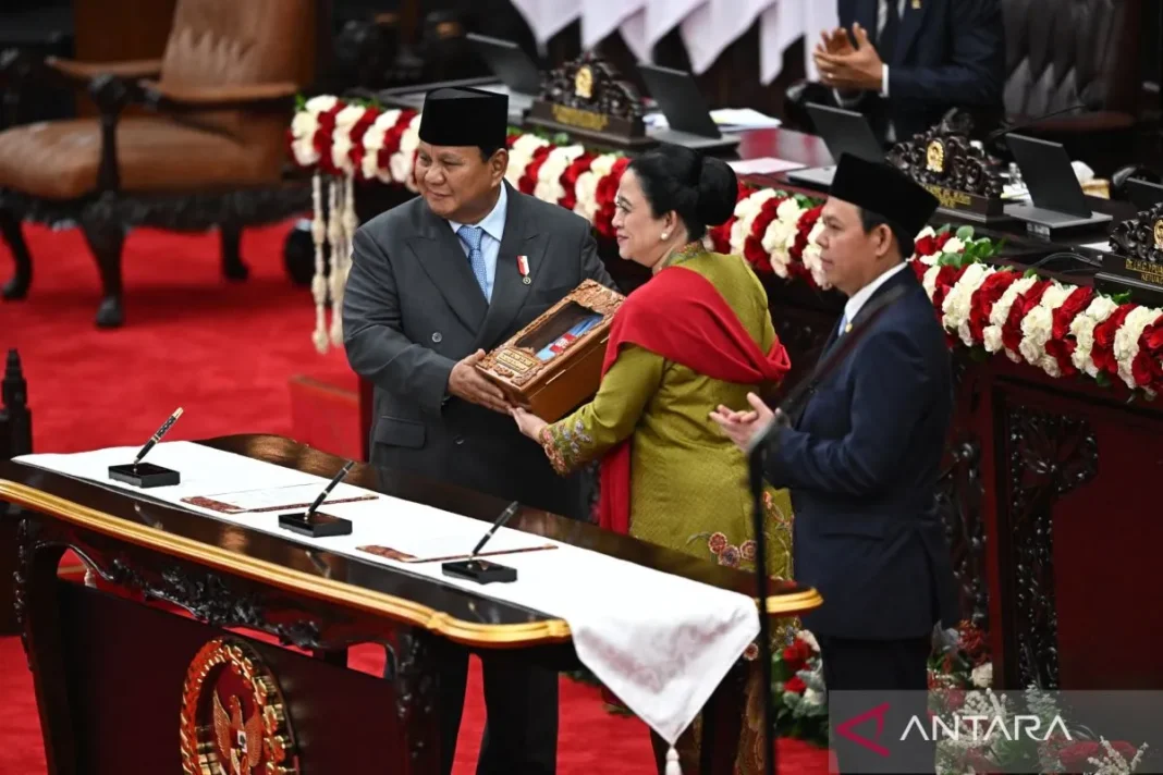 Prabowo tegaskan Kita akan hilangkan lintah darat dari bumi Indonesia