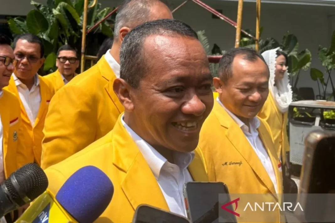 Soal reshuffle kabinet, Bahlil bilang Golkar serahkan sepenuhnya ke Presiden