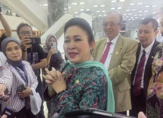 Titiek Soeharto Pastikan Prabowo Pertimbangkan Banyak Hal Beri Abolisi-Amnesti