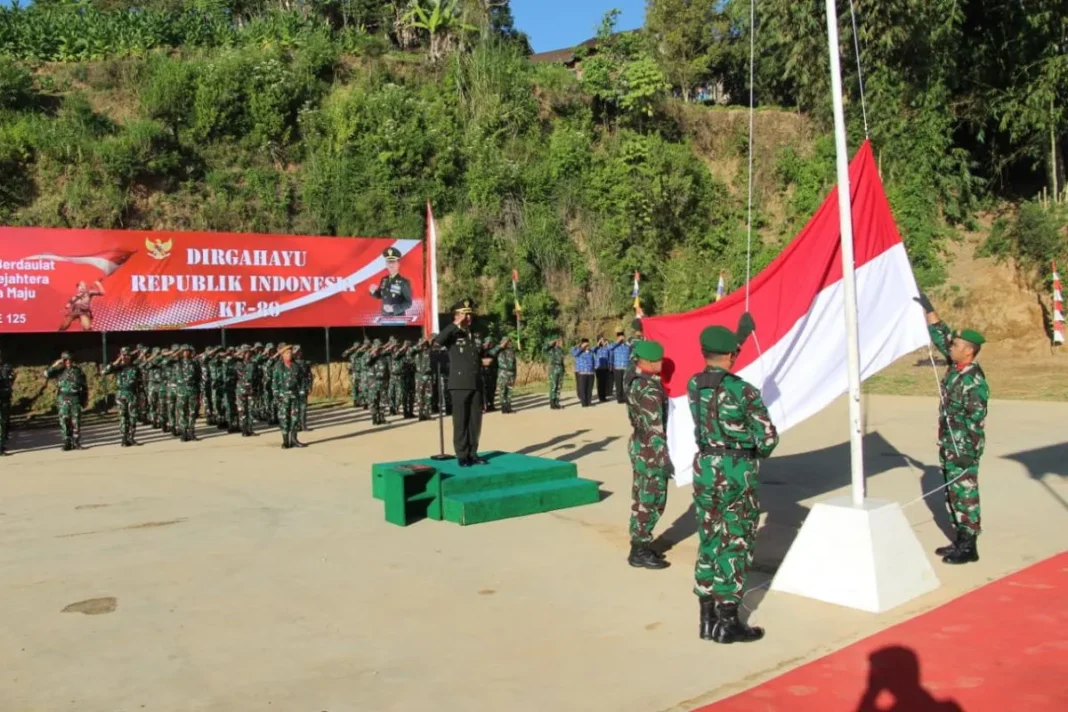Warga lereng Gunung Sumbing bersama TNI gelar upacara HUT Ke-80 RI