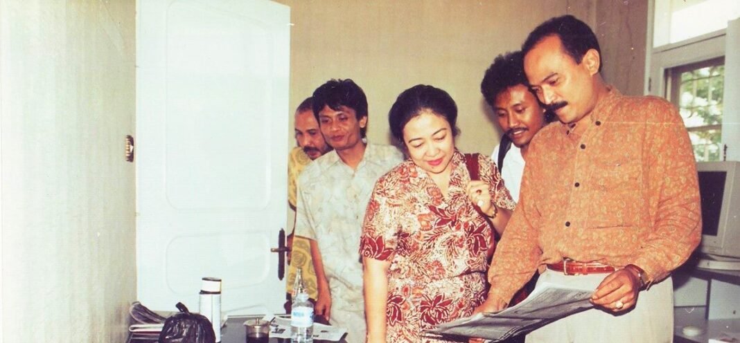 Catatan Dahlan Iskan Erros Kanan