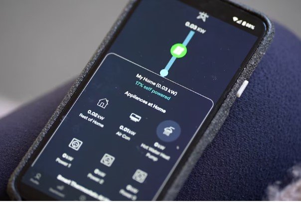Clean, smart tech can increasingly allow householders to see what's happening in real time. ABC News - Brant Cumming