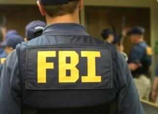 FBI Rilis Foto Orang yang Diduga terkait Penembakan Charlie Kirk