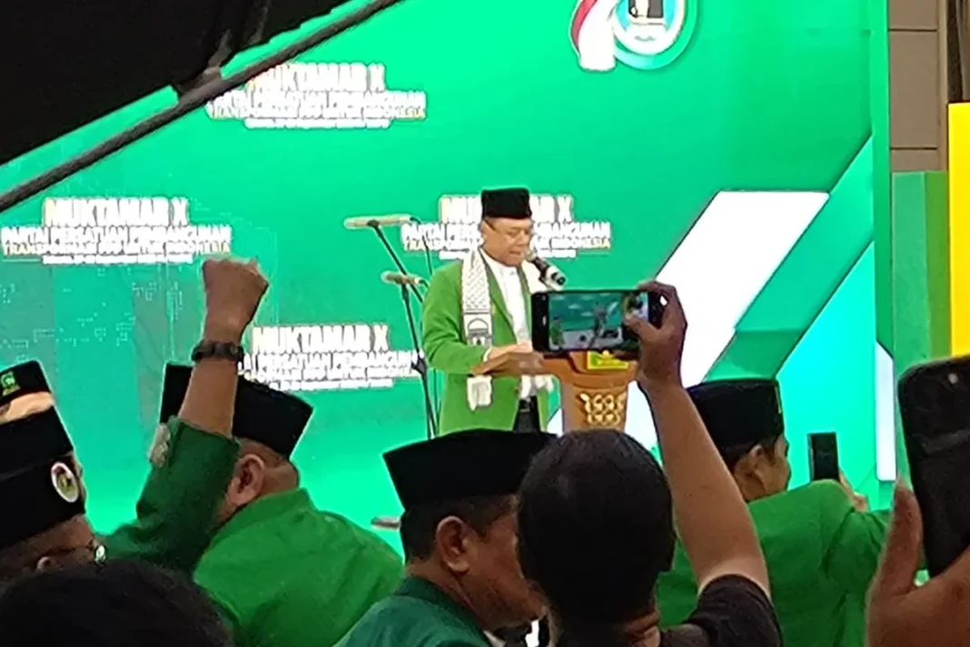 Riuh yel-yel warnai pidato Mardiono di Muktamar PPP