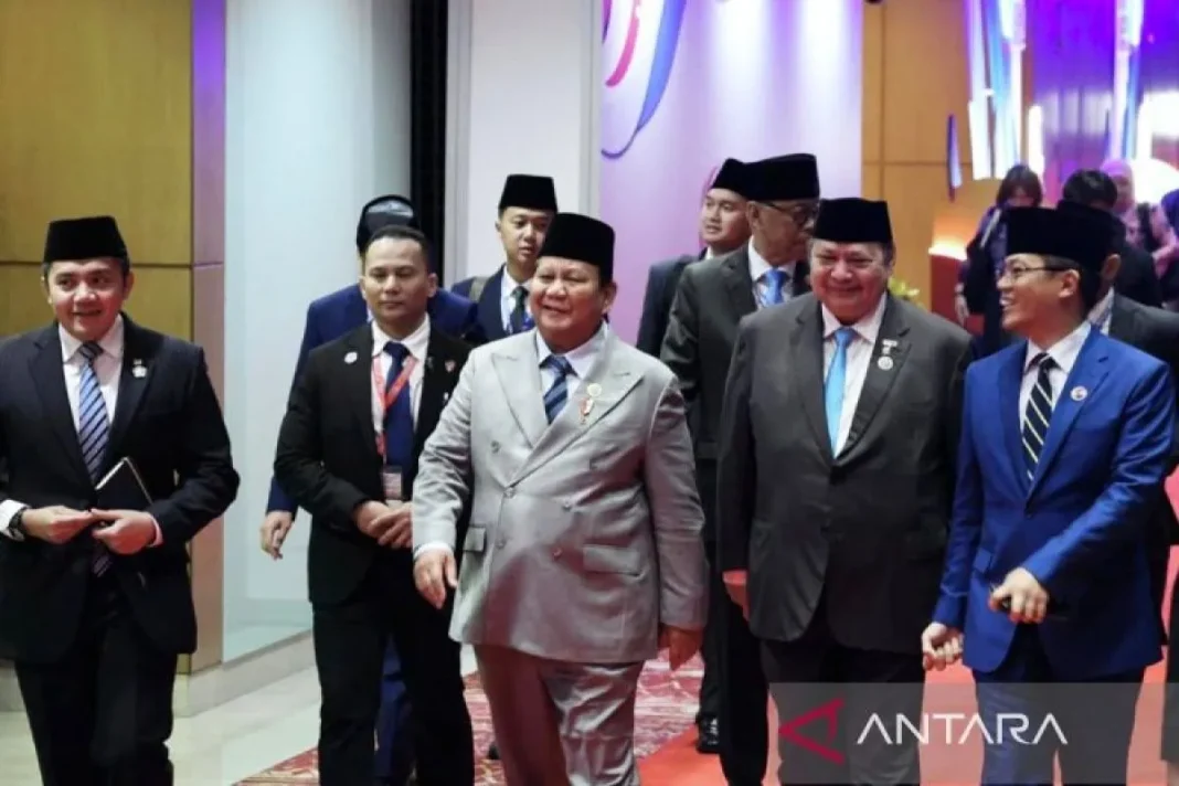Di retret KTT, Prabowo, ASEAN harus bersatu saat dunia terpecah belah