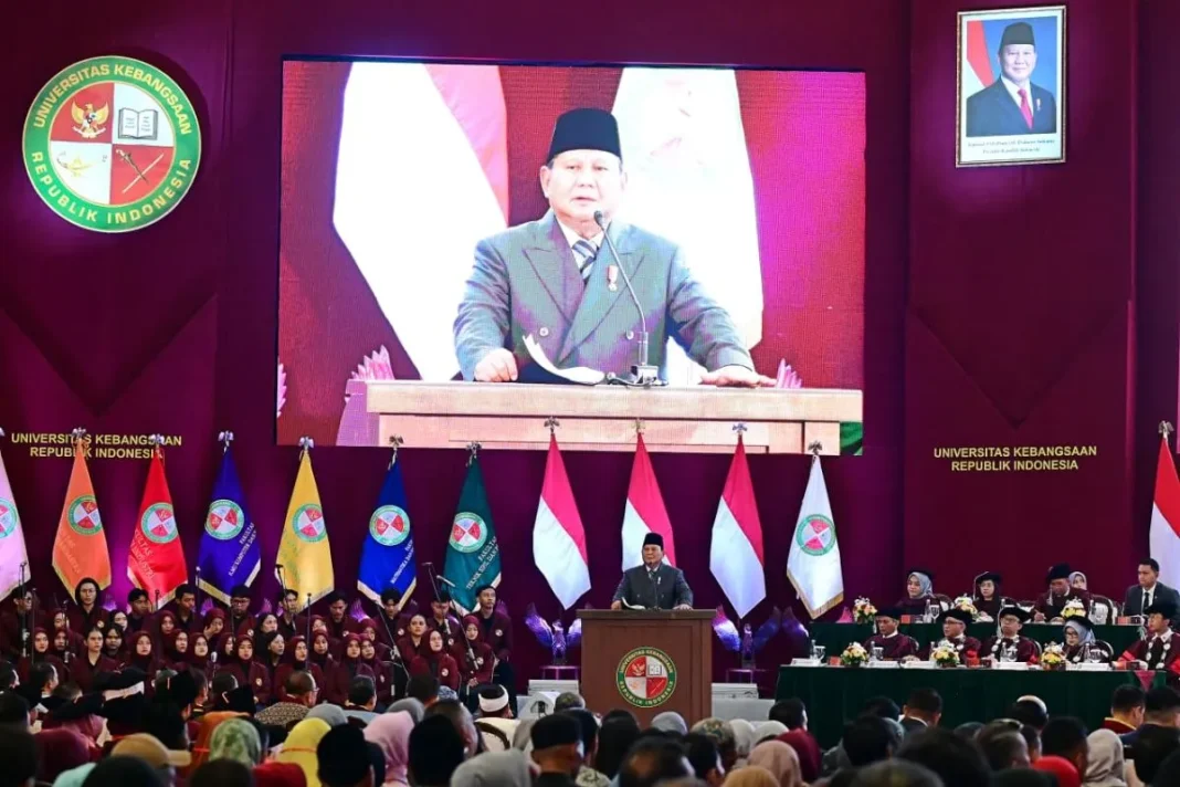Prabowo dorong program bagi-bagi buku tulis untuk anak sekolah