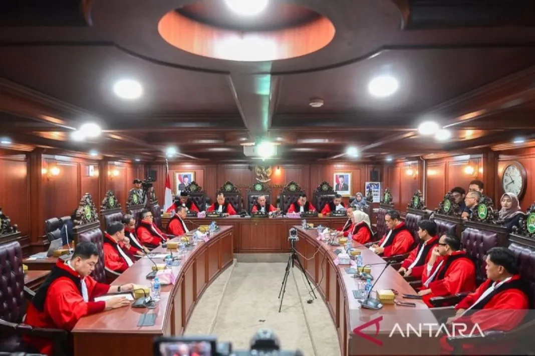 MKD putuskan Sahroni-Eko Patrio langgar kode etik dan tetap nonaktif