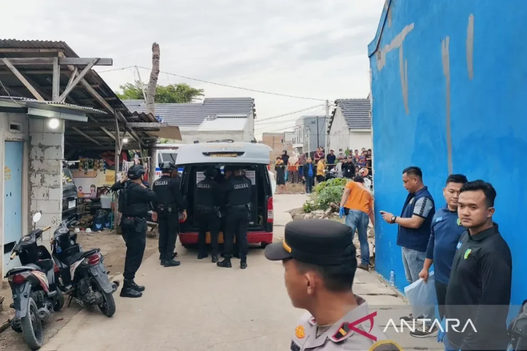 Peluru tank meledak di Bekasi, satu orang meninggal dunia
