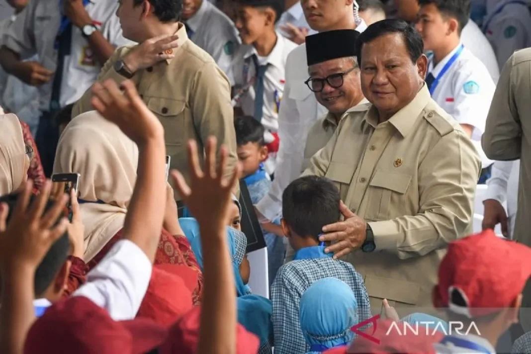 Prabowo sebut Digitalisasi pembelajaran percepat transformasi pendidikan