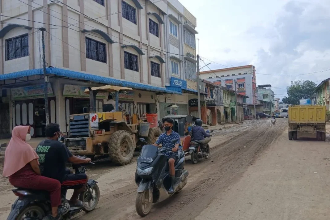 7 ruas jalan nasional di Aceh Tamiang berangsur pulih