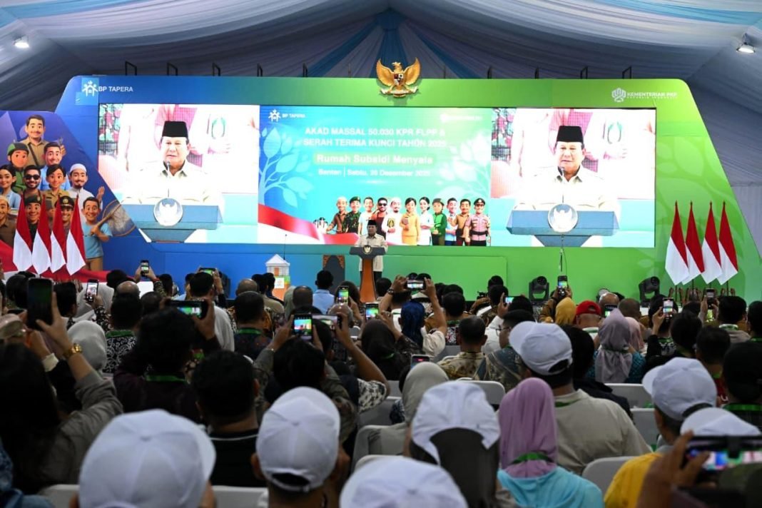 Di Akad Massal KPR FLPP, Presiden Prabowo Doakan Korban Bencana Sumatra