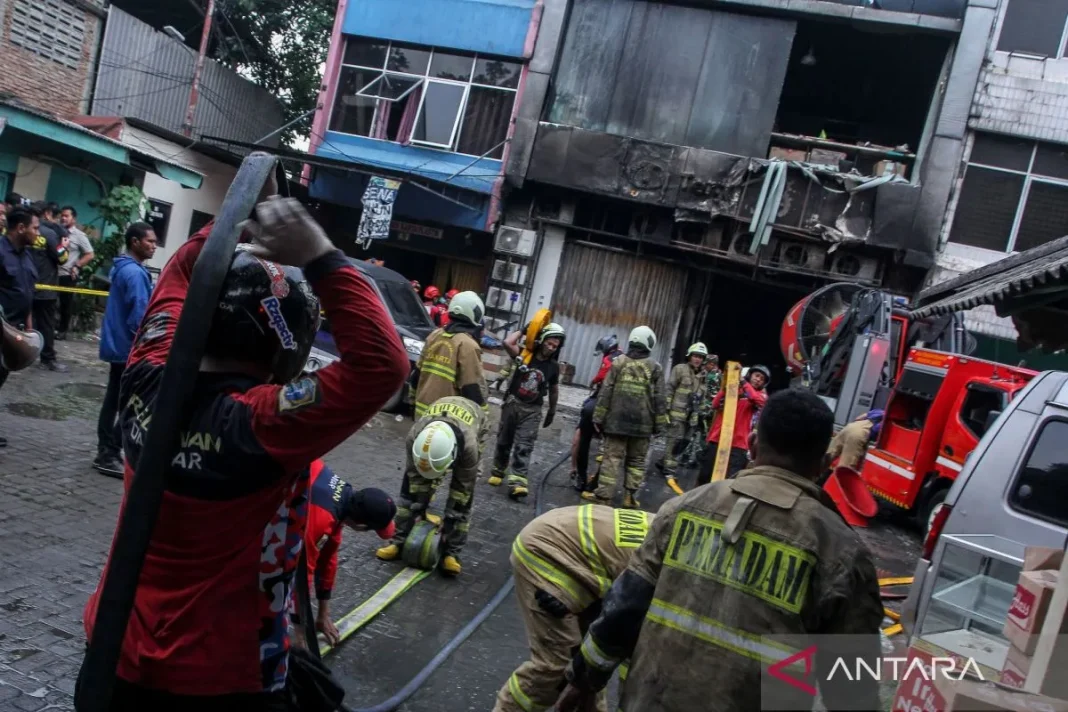 Gulkarmat DKI selamatkan 19 korban