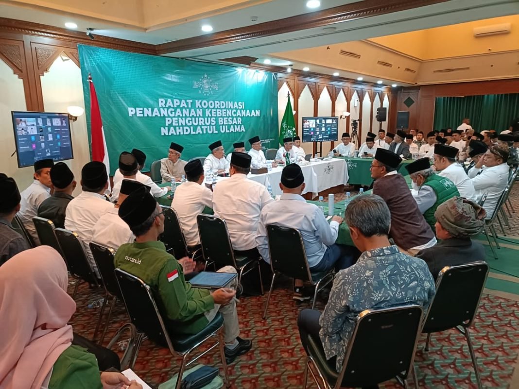 Kembar Resmi