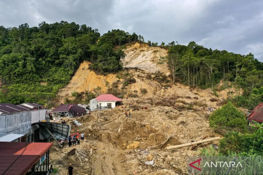Kemenhut segel 4 subjek hukum diduga faktor sebabkan banjir Sumatra