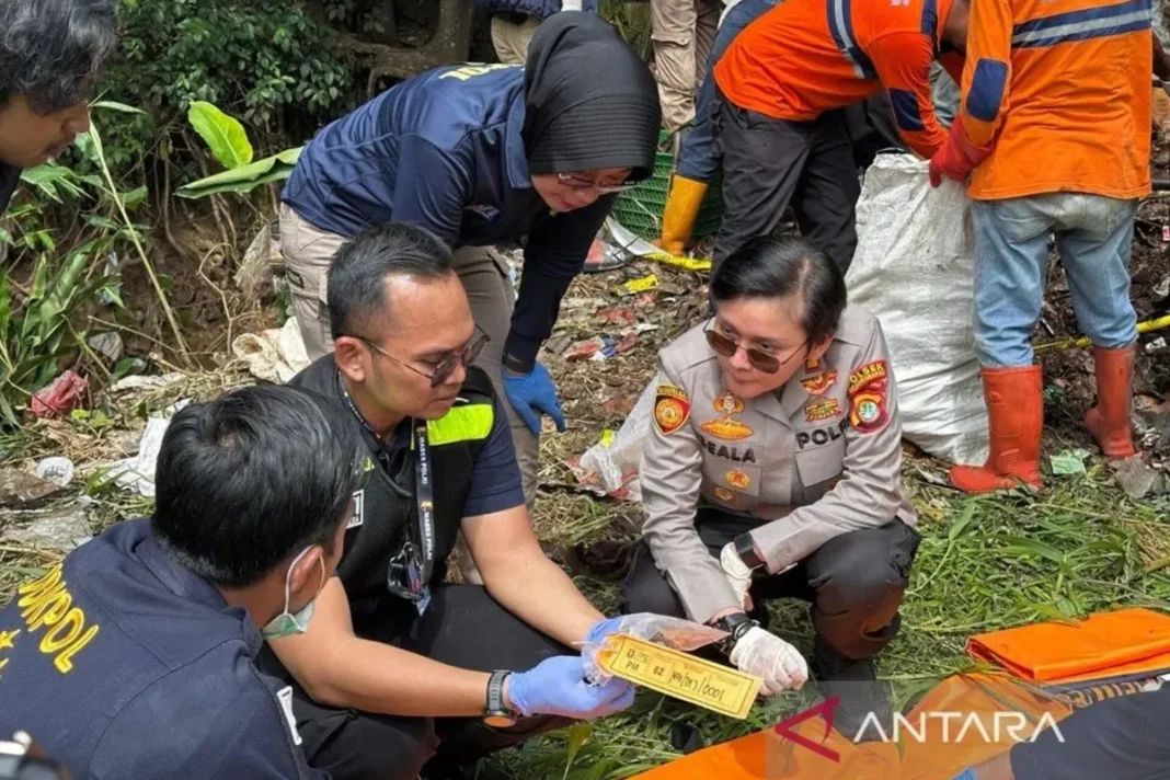 Polisi usut dugaan kekeliruan prosedur saat periksa ayah tiri Alvaro