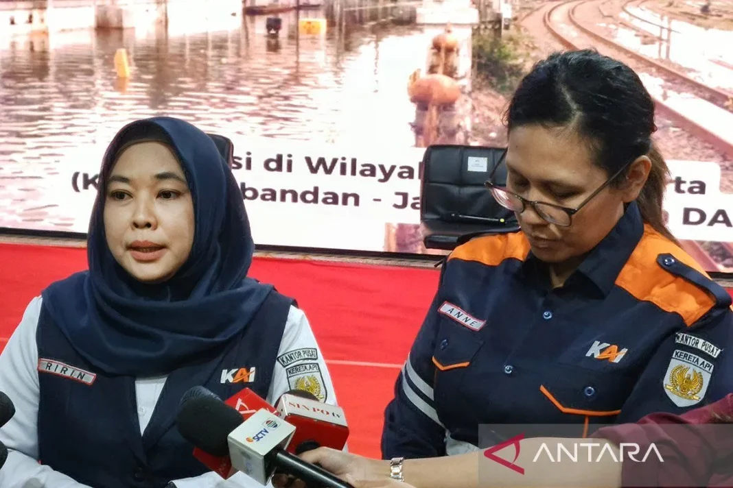 KAI catat refund tiket imbas banjir capai Rp3,5 miliar