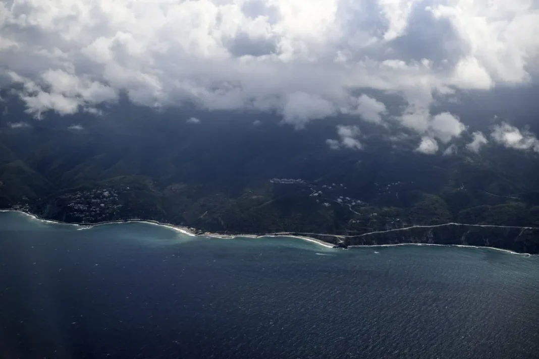 Ledakan dahsyat terdengar di Caracas di tengah ketegangan Venezuela-AS