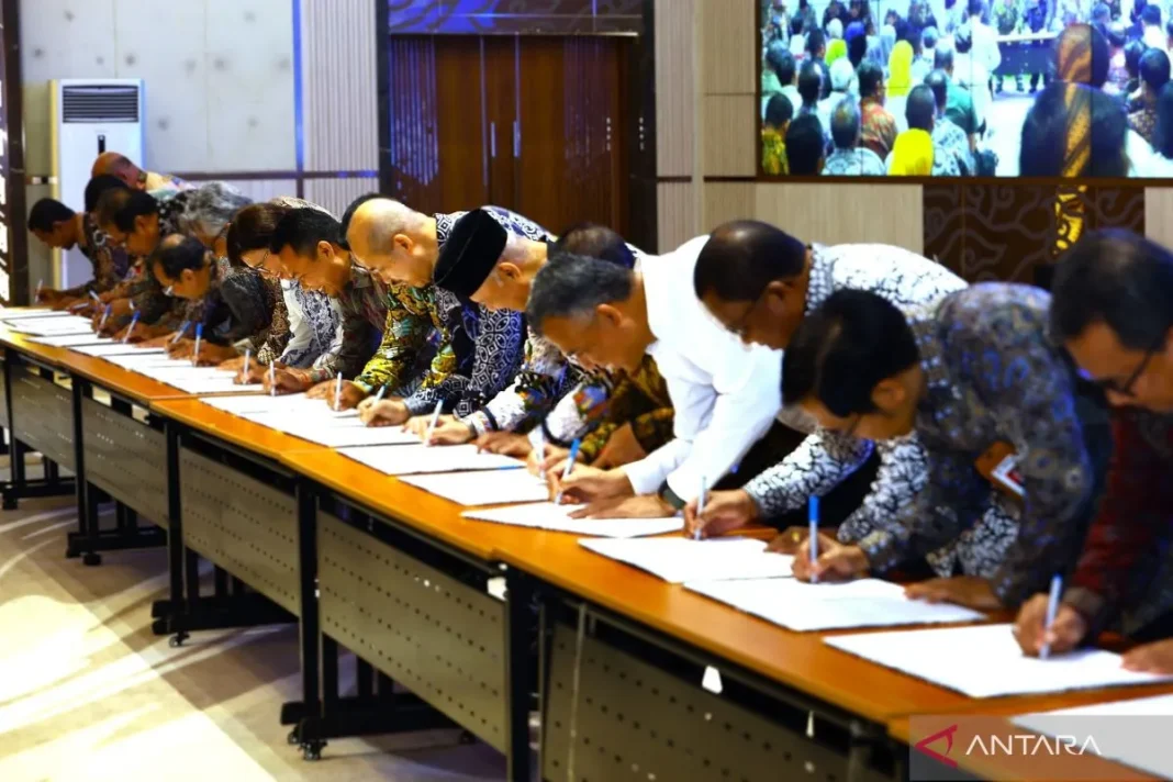 Ratusan rektor kampus teken kontrak kinerja, wujudkan kampus berdampak