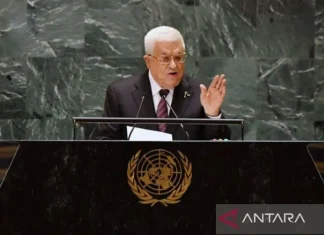 Abbas Umumkan Draf Konstitusi sementara untuk Publik Palestina