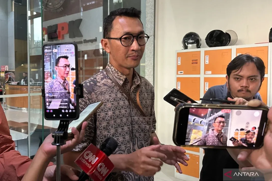 KPK sita uang hingga lebih Rp1 miliar pada OTT KPP Madya Banjarmasin