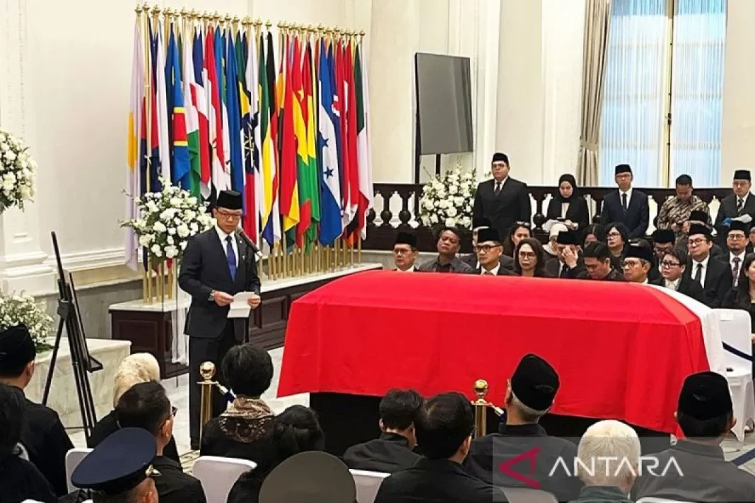 Menlu sebut Dubes Agus Widjojo teladan pengabdian hingga akhir hayat