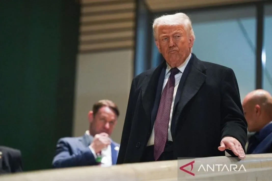 Pasukan AS siaga serang Iran, Trump minta pertimbangan