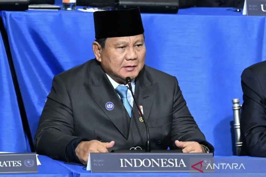 Prabowo respons santai soal candaan Trump tak ingin melawannya