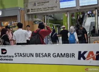 17.231 Pemudik Berangkat dari Stasiun Gambir pada Jumat