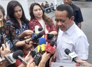 Harga Minyak Lampaui 100 Dolar AS, Prabowo Panggil Bahlil ke Istana