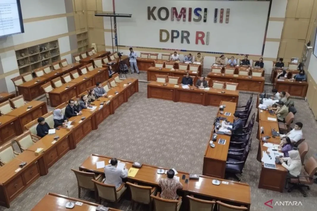 Komisi III DPR sebut Prabowo berpesan agar cegah kekeliruan peradilan