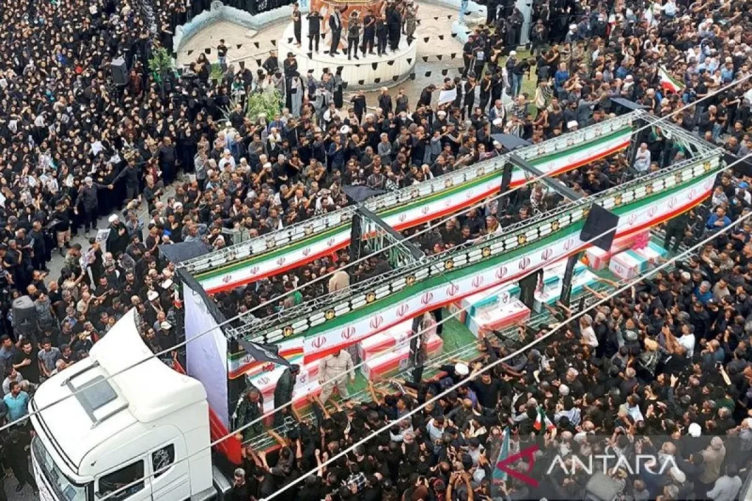 Korban tewas serangan AS di Iran capai 1.045 orang