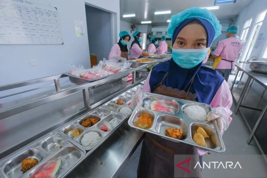 MBG beroperasi besok, BGN setop insentif mitra mark up bahan baku