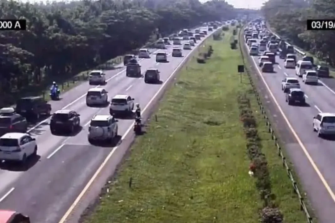 Sebanyak 41 ribu kendaraan melintasi Tol Cipali selama delapan jam