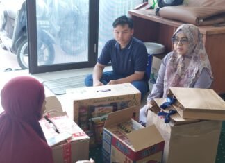 DMK Sedekah Peralatan Sholat ke Penghafal Qur’an