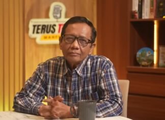 Ceroboh! Mahfud MD Endus Praktik Setoran ke Jaksa Nakal di Balik Kasus Amsal Sitepu