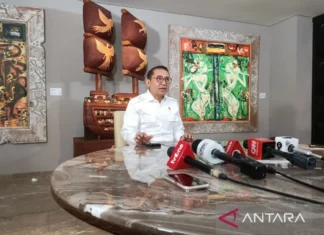 Fadli Zon: Harga BBM Subsidi tidak Naik Bukti Dukungan Ekonomi Kerakyatan