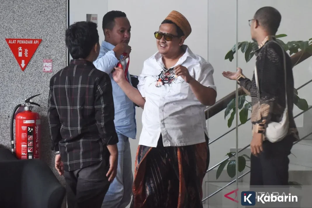 KPK Selidiki Keterlibatan Pengusaha Rokok Haji Her dalam Proses Pengurusan Cukai