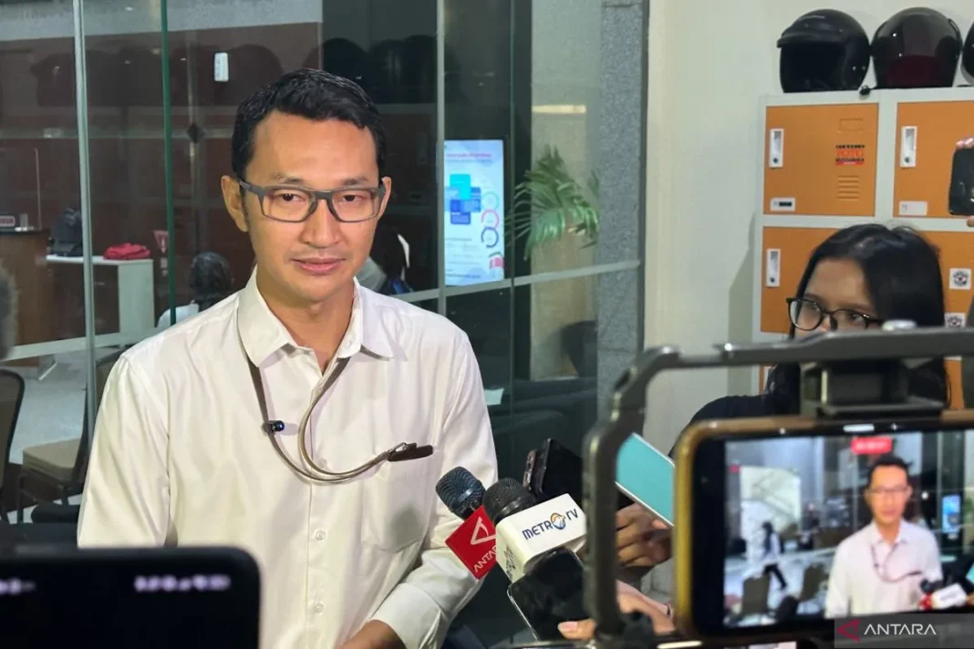 KPK dalami imbalan proyek saat periksa mantan Direktur LLAKA Kemenhub