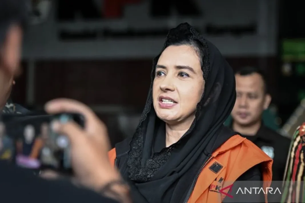 KPK periksa suami Fadia Arafiq yang juga anggota DPR RI Ashraff Abu