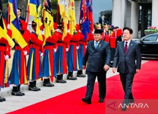 Prabowo Disambut Presiden Korsel Lee Jae Myung di Blue House