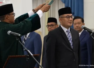 Prabowo Lantik Andi Rahadian sebagai Duta Besar RI untuk Oman