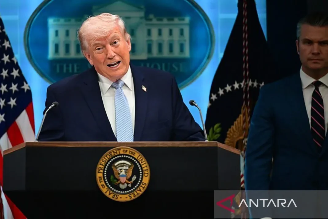 Trump mencaci Paus Leo karena kritik tindakan AS di Iran