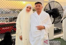 Ashanty-Anang dan Raffi Bagikan Kabar dari Tanah Suci saat Idul Adha