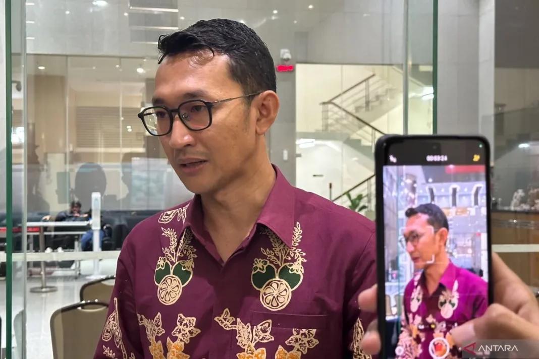KPK dalami penyerahan imbalan proyek jalur kereta ke pejabat DJKA Kemenhub
