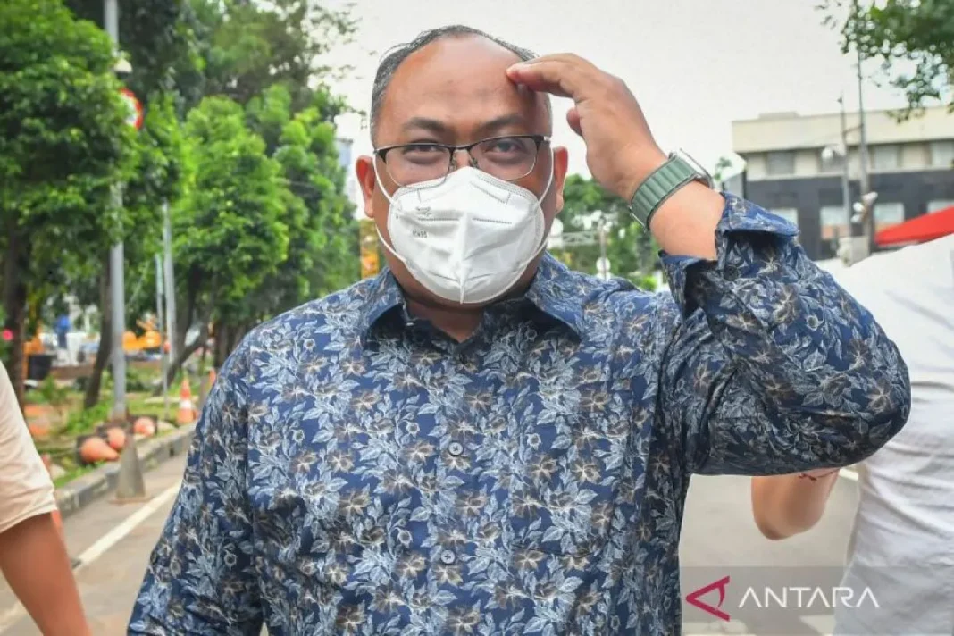 KPK sita ratusan juta dari Staf Ahli Menhub era Budi Karya dan Dudy