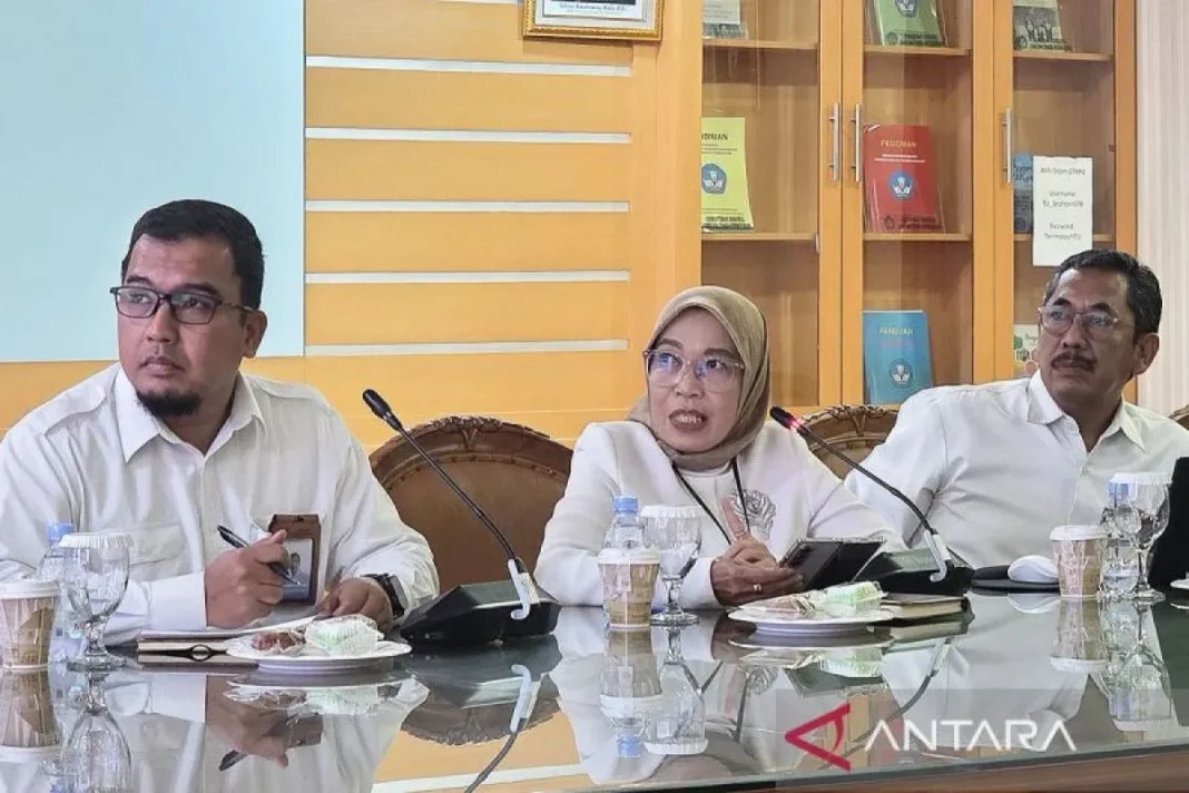 Kemendikdasmen, Tidak ada PHK massal guru non-ASN pada 2026