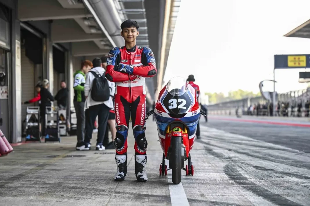 Kiandra Ramadhipa tutup Moto3 Junior Catalunya 2026 di posisi keenam