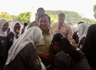 Momen Hangat Obrolan Presiden Prabowo dengan Pelajar Jabar di Istana