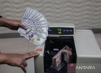 Rupiah Melemah seiring Eskalasi di Timur Tengah Memanas